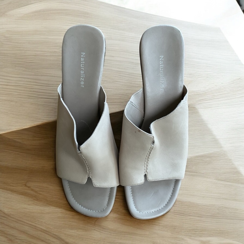 Naturalizer Tan Soft Leather Slip On  Mules Shoes Women’s Size 10